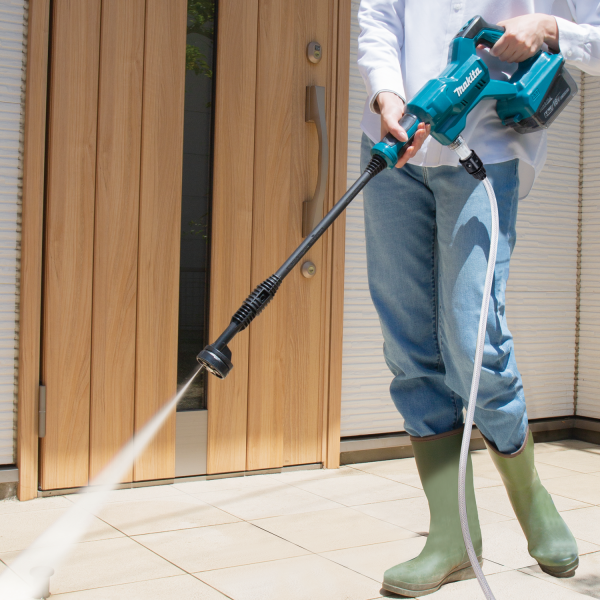 Makita Cordless Pressure Washer- DHW180 (Bare Unit)